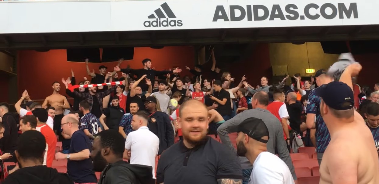 Arsenal, Liverpool