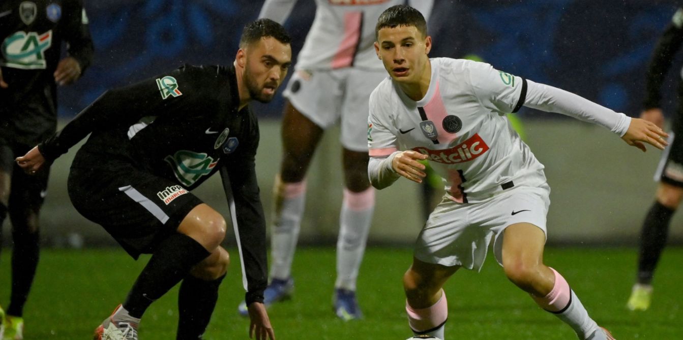 Gharbi, Liverpool, Chelsea, PSG