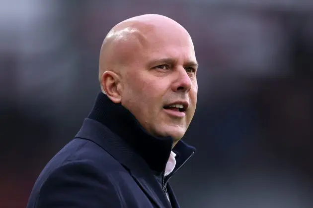 Arne Slot was seen telling Virgil van Dijk to cover Kostas Tsimikas against Brentford