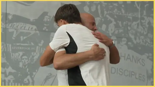 Arne Slot has warmly welcomed Giovanni Leoni to Liverpool