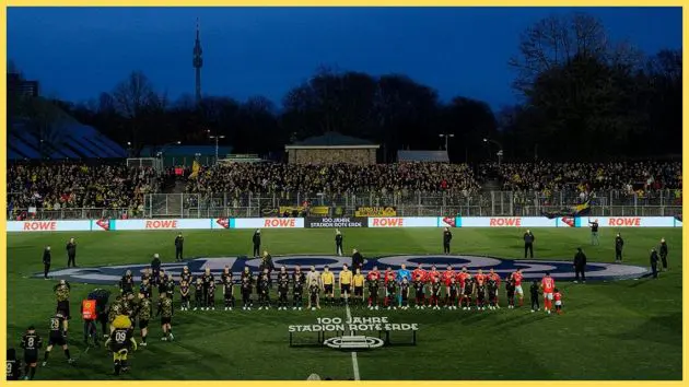 Dortmund Legends face Benfica Legends